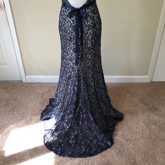 🎈Blue White Lace Jeweled Halter Dress w/ Belt - Picture 6 of 8